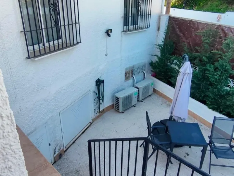 Apartment - Middle Floor Apartment в продаже в Mijas, Málaga. В доме 3 спален и 1 ванных комнат. Площадь дома 73 м²