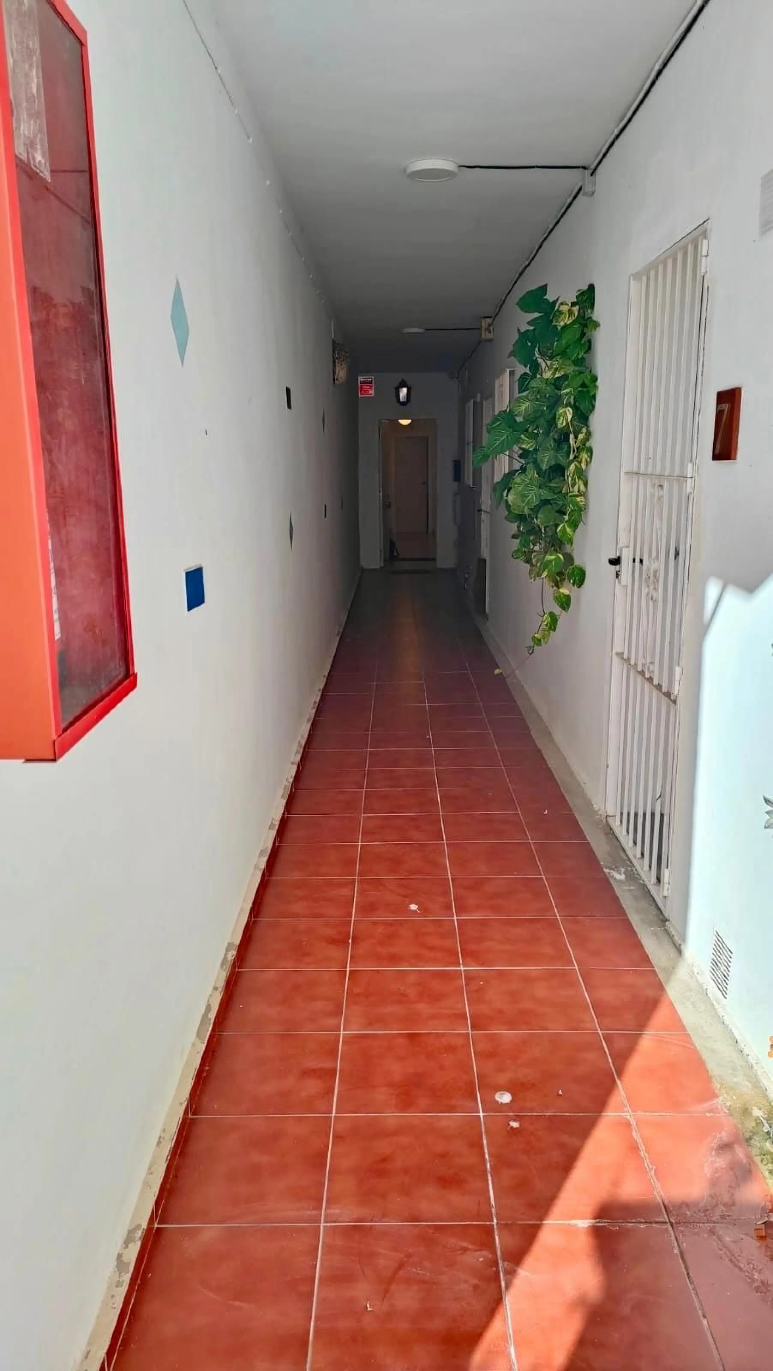 Apartment - Middle Floor Apartment в продаже в Mijas, Málaga. В доме 3 спален и 1 ванных комнат. Площадь дома 73 м²