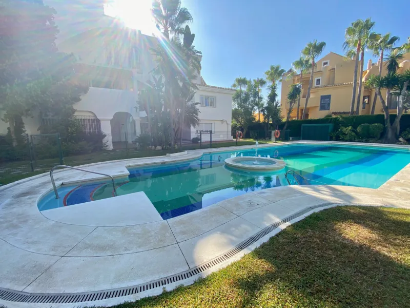 This impressive apartment is situated in the prestigious Nagüeles area on the renowned Marbella Golden Mile, offering a prime location in Marbella, Malaga. The property provides convenient access to a range of amenities and is ideally positioned near tran