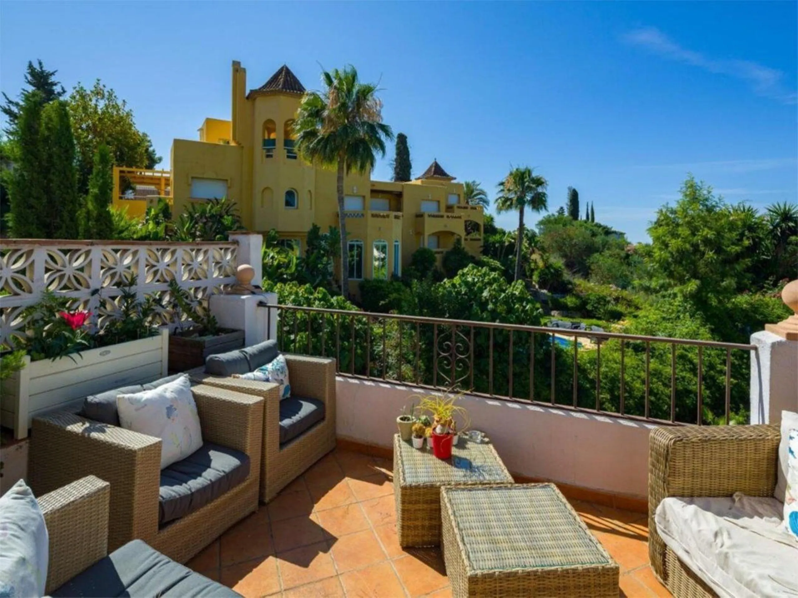 Nestled in the heart of Marbella's prestigious residential area, this elegant villa is a rare find, combining timeless Mediterranean charm with the potential for modern customization. With four bedrooms thoughtfully spread across two floors, this property
