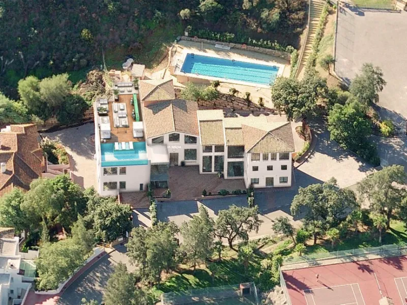 Welcome to our exquisite boutique hotel nestled in the heart of Andalucia. This charming establishment is the result of a carefully executed conversion of a commercial property into a haven of luxury and comfort. With 24 thoughtfully designed rooms, your 