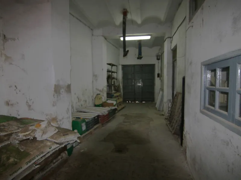 Commercial - Warehouse в продаже в Coín, Málaga. Площадь дома 823 м²
