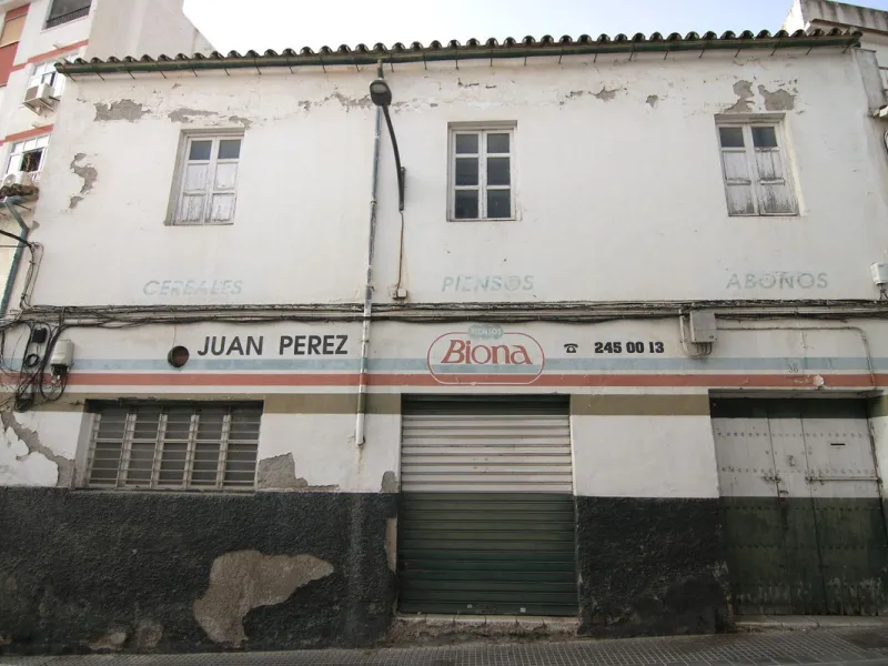 Commercial - Warehouse в продаже в Coín, Málaga. Площадь дома 823 м²