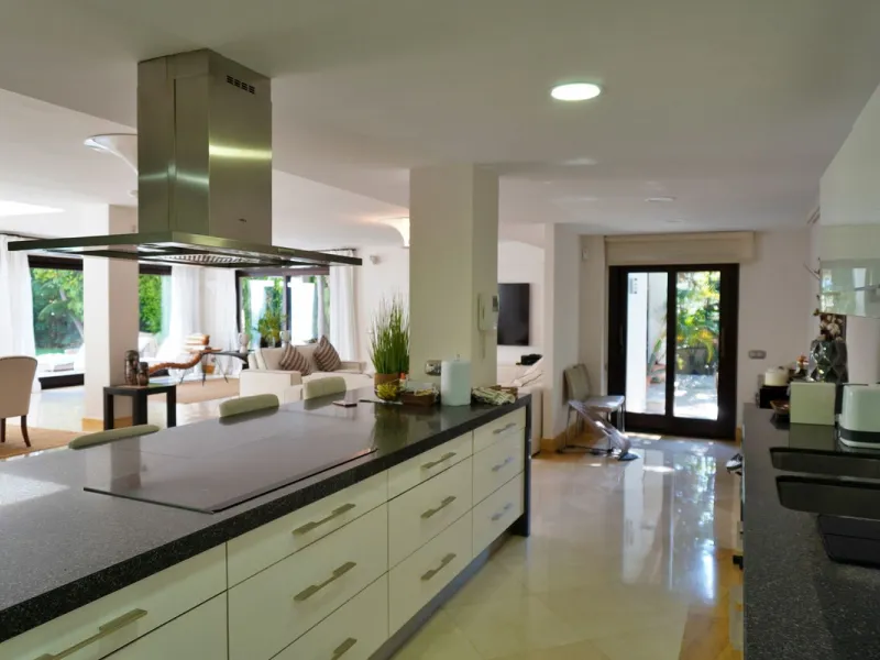 Detached Villa, Nueva Andalucía, Costa del Sol.
