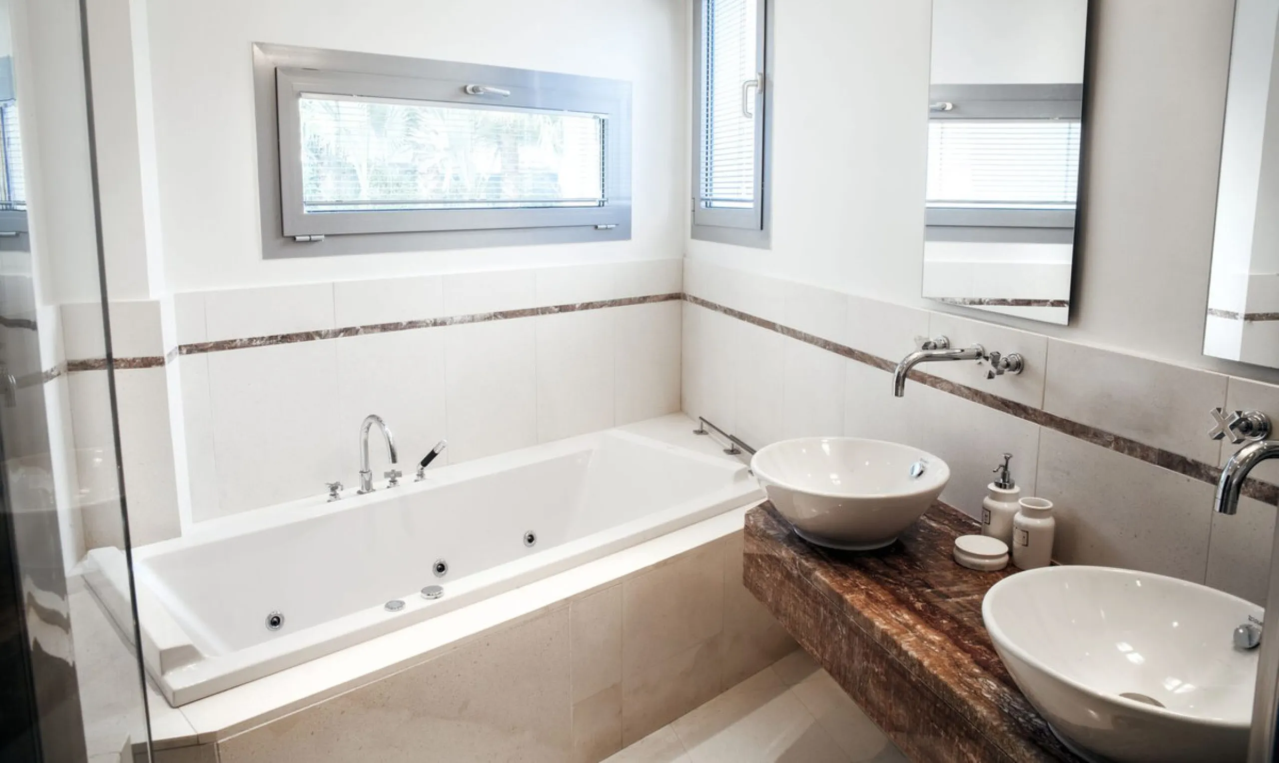 Prestigious five-bedroom villa nestled in the upscale neighborhood Meisho Hills of Sierra Blanca, Marbella. This luxurious property offers a spacious and exquisitely designed living space, perfect for those seeking a refined Mediterranean lifestyle.