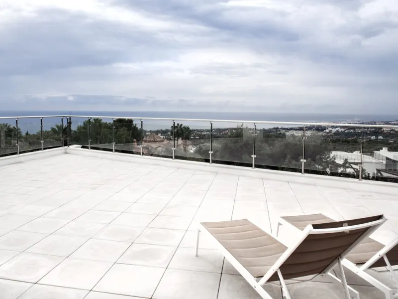 Prestigious five-bedroom villa nestled in the upscale neighborhood Meisho Hills of Sierra Blanca, Marbella. This luxurious property offers a spacious and exquisitely designed living space, perfect for those seeking a refined Mediterranean lifestyle.