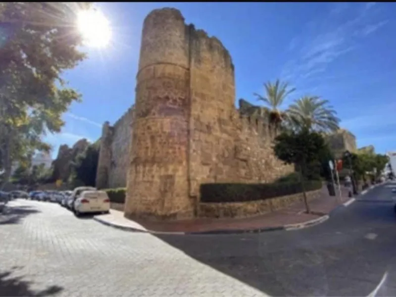 Middle Floor Apartment, Marbella, Costa del Sol.