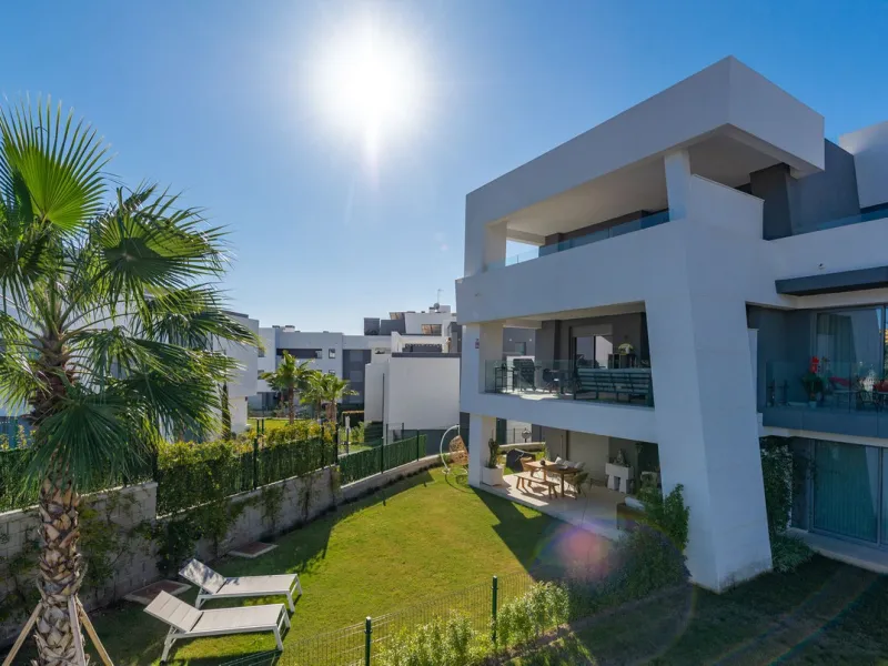 Nestled in the heart of the New Golden Mile, this enchanting 2-bedroom, 2-bathroom apartment offers a unique and captivating feature-mountain views that will take your breath away.