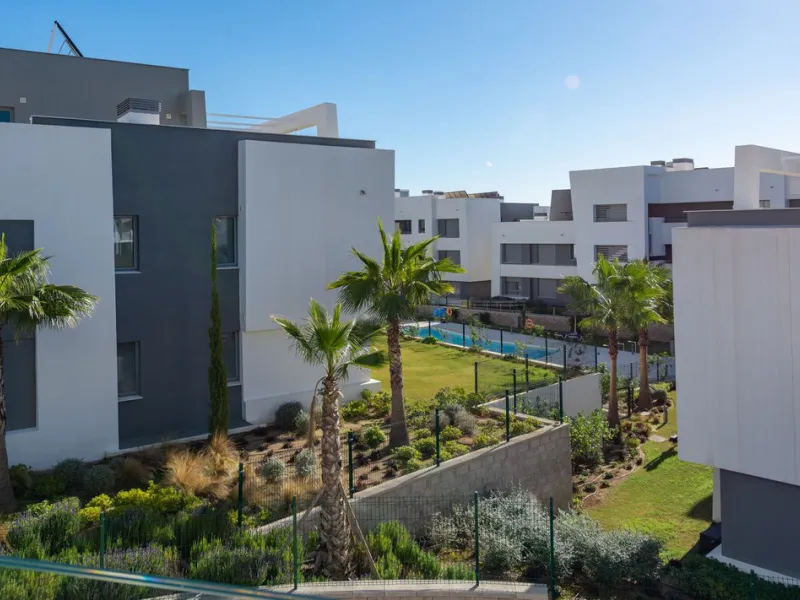 Nestled in the heart of the New Golden Mile, this enchanting 2-bedroom, 2-bathroom apartment offers a unique and captivating feature-mountain views that will take your breath away.