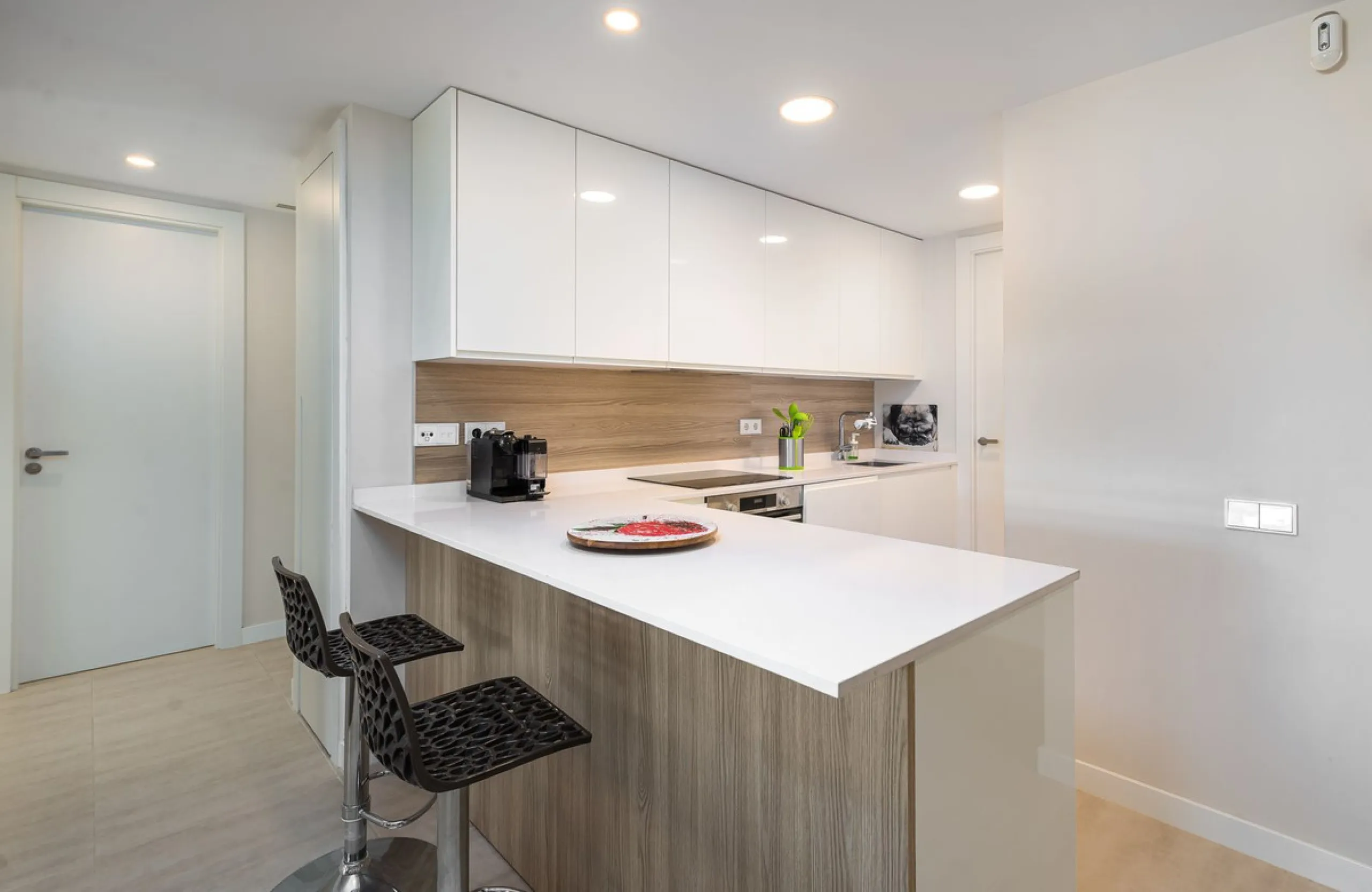 Nestled in the heart of the New Golden Mile, this enchanting 2-bedroom, 2-bathroom apartment offers a unique and captivating feature-mountain views that will take your breath away.