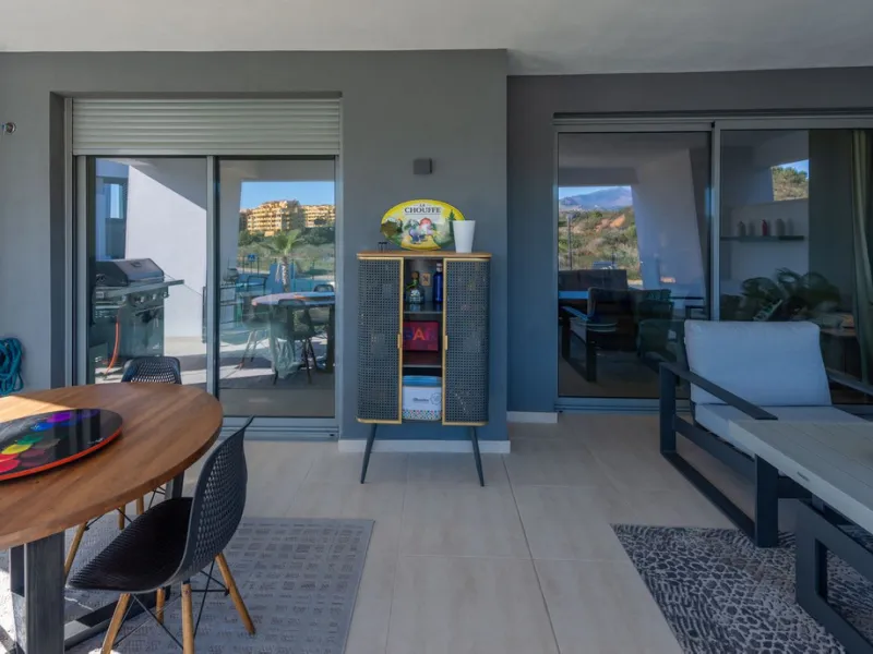 Nestled in the heart of the New Golden Mile, this enchanting 2-bedroom, 2-bathroom apartment offers a unique and captivating feature-mountain views that will take your breath away.