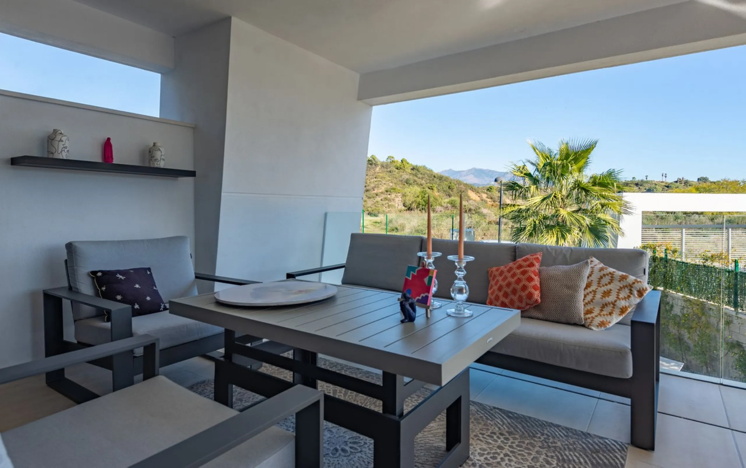 Nestled in the heart of the New Golden Mile, this enchanting 2-bedroom, 2-bathroom apartment offers a unique and captivating feature-mountain views that will take your breath away.