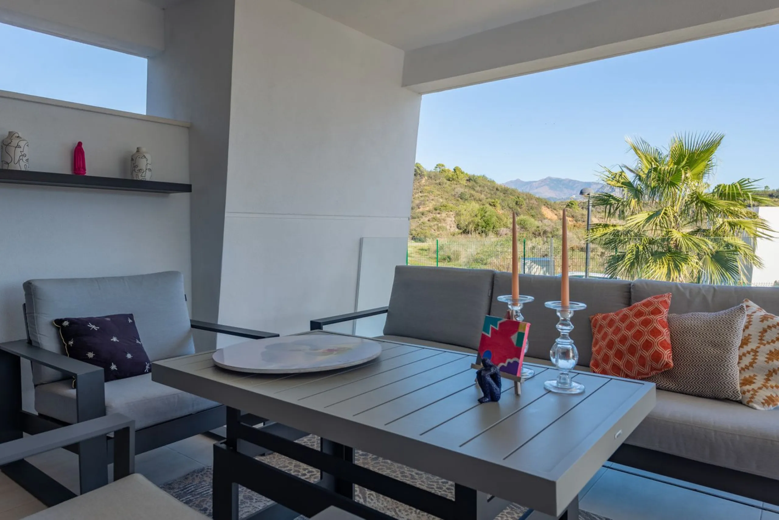 Nestled in the heart of the New Golden Mile, this enchanting 2-bedroom, 2-bathroom apartment offers a unique and captivating feature-mountain views that will take your breath away.
