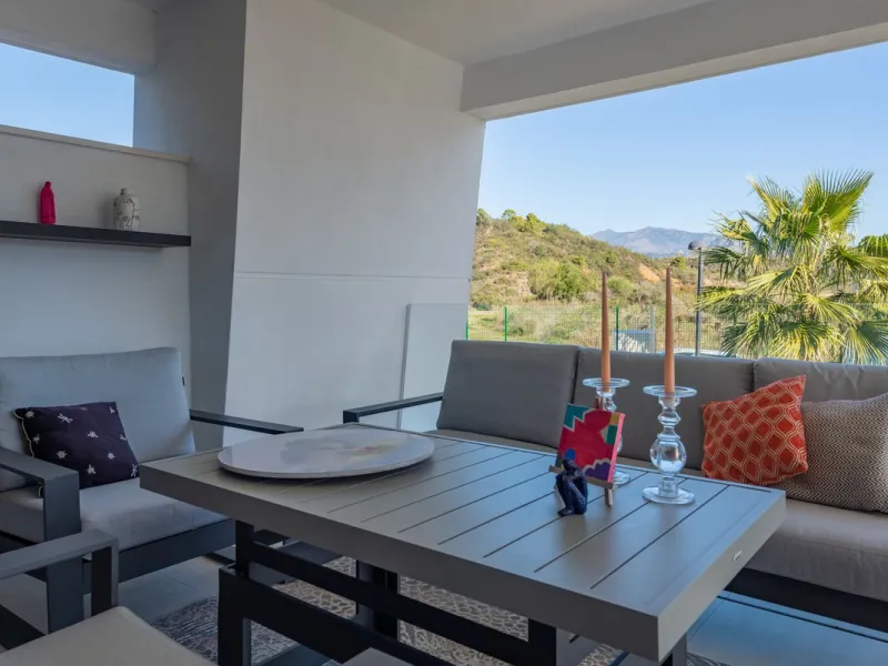 Nestled in the heart of the New Golden Mile, this enchanting 2-bedroom, 2-bathroom apartment offers a unique and captivating feature-mountain views that will take your breath away.