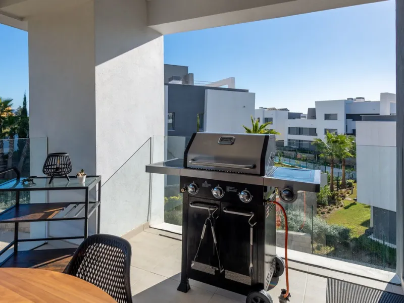Nestled in the heart of the New Golden Mile, this enchanting 2-bedroom, 2-bathroom apartment offers a unique and captivating feature-mountain views that will take your breath away.