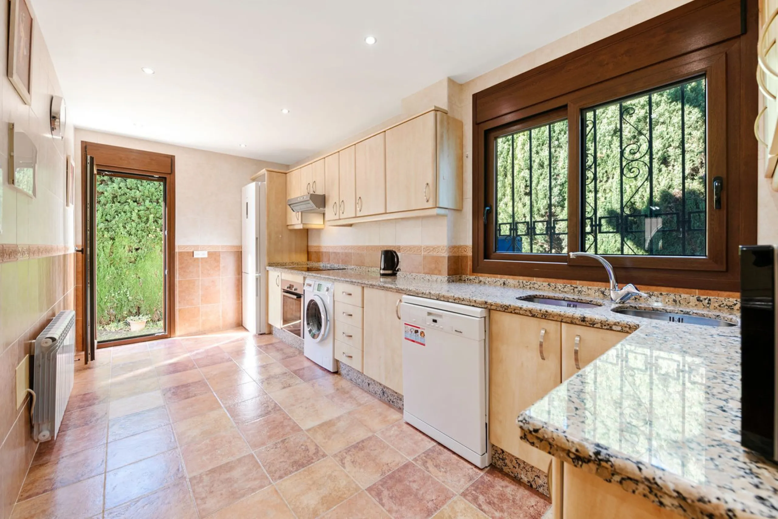 Villa "Casa Nina" is a characteristic Andalucian style modernised house, beautifully set in a tranquil location of Atalaya Alta, on the border between Estepona and Marbella - west of the enchanting Marbella city centre (10 min drive), and just a 5 minute 