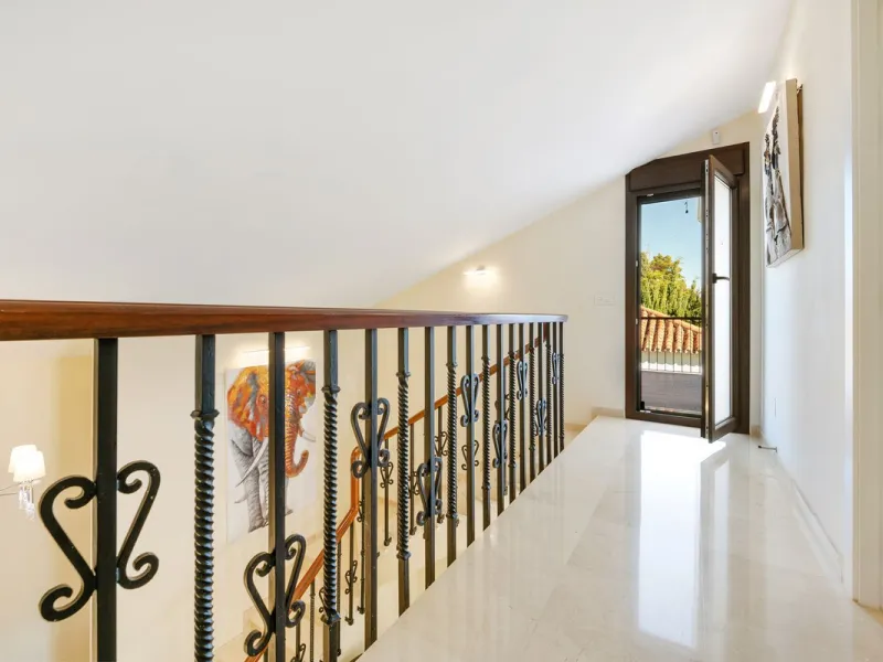 Villa "Casa Nina" is a characteristic Andalucian style modernised house, beautifully set in a tranquil location of Atalaya Alta, on the border between Estepona and Marbella - west of the enchanting Marbella city centre (10 min drive), and just a 5 minute 