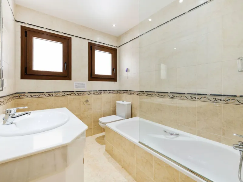 Villa "Casa Nina" is a characteristic Andalucian style modernised house, beautifully set in a tranquil location of Atalaya Alta, on the border between Estepona and Marbella - west of the enchanting Marbella city centre (10 min drive), and just a 5 minute 