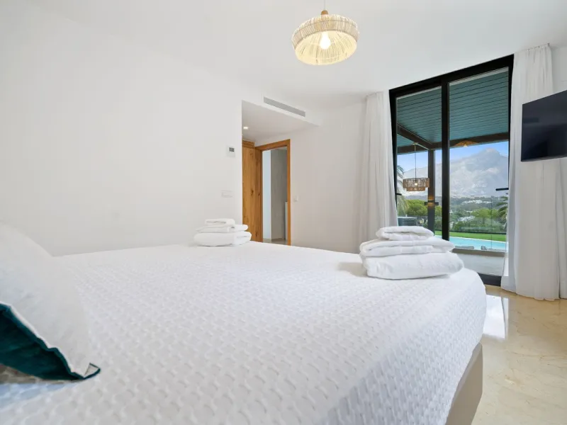 Spectacular new villa in Nueva Andalucia