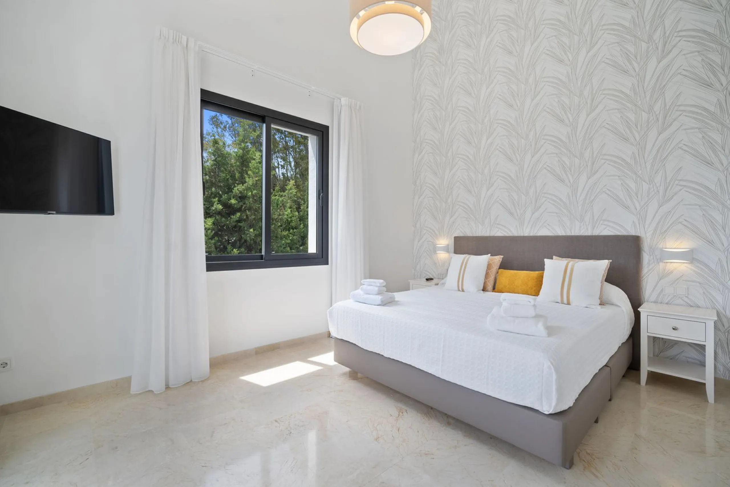 Spectacular new villa in Nueva Andalucia