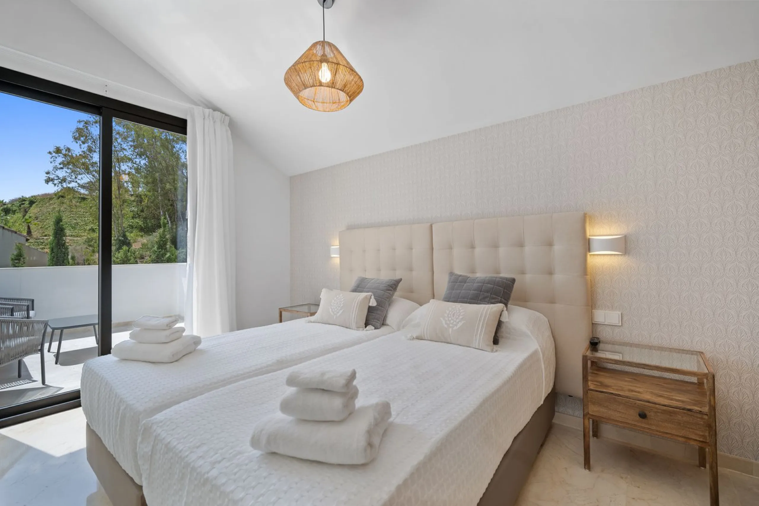 Spectacular new villa in Nueva Andalucia
