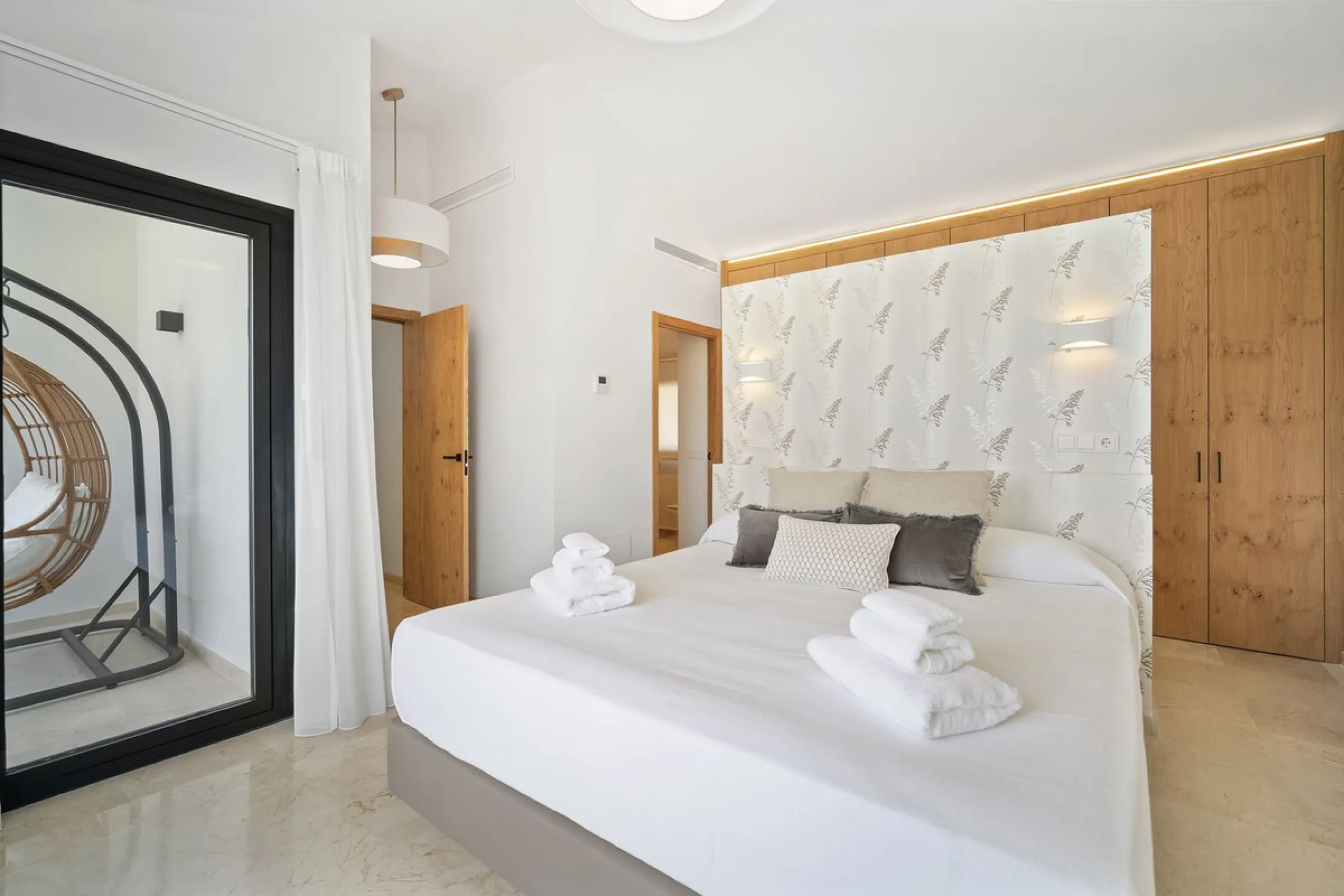 Spectacular new villa in Nueva Andalucia