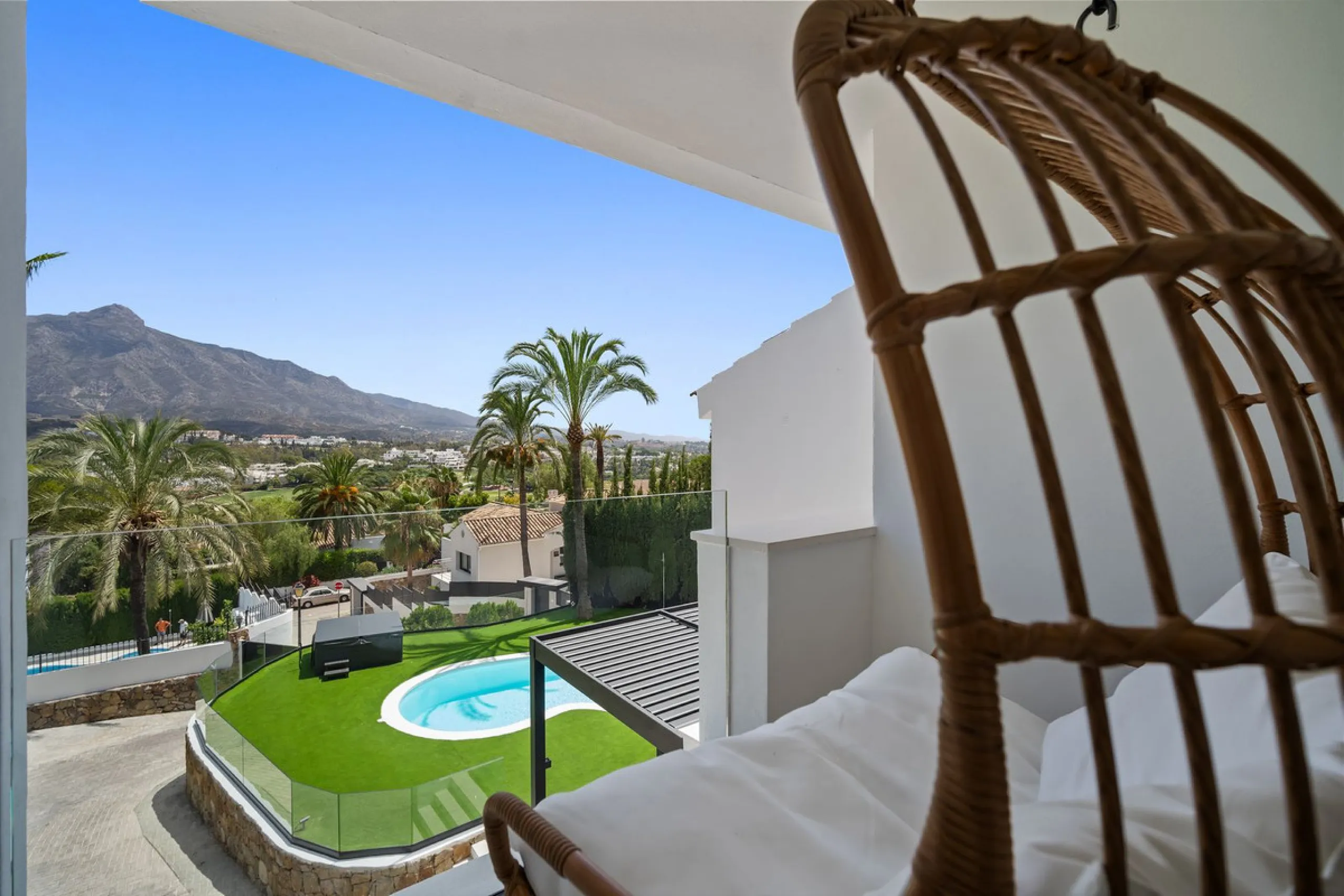 Spectacular new villa in Nueva Andalucia