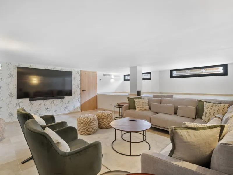Spectacular new villa in Nueva Andalucia