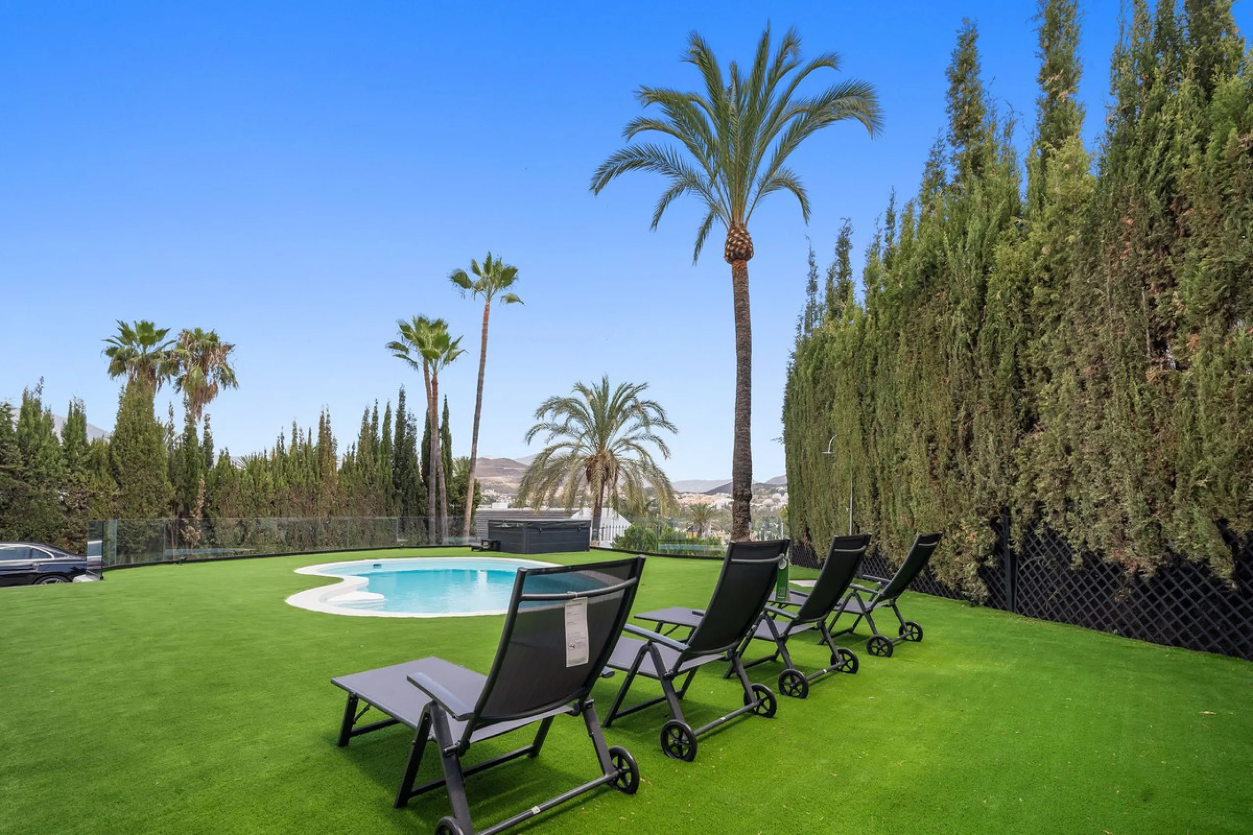 Spectacular new villa in Nueva Andalucia