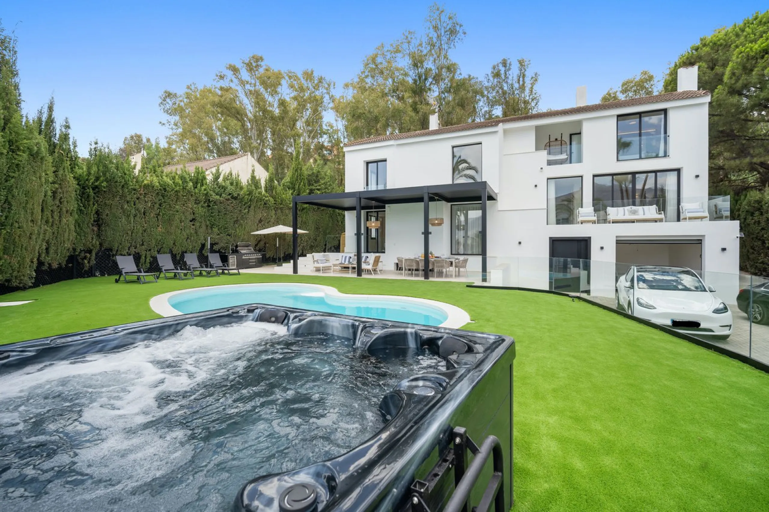 Spectacular new villa in Nueva Andalucia