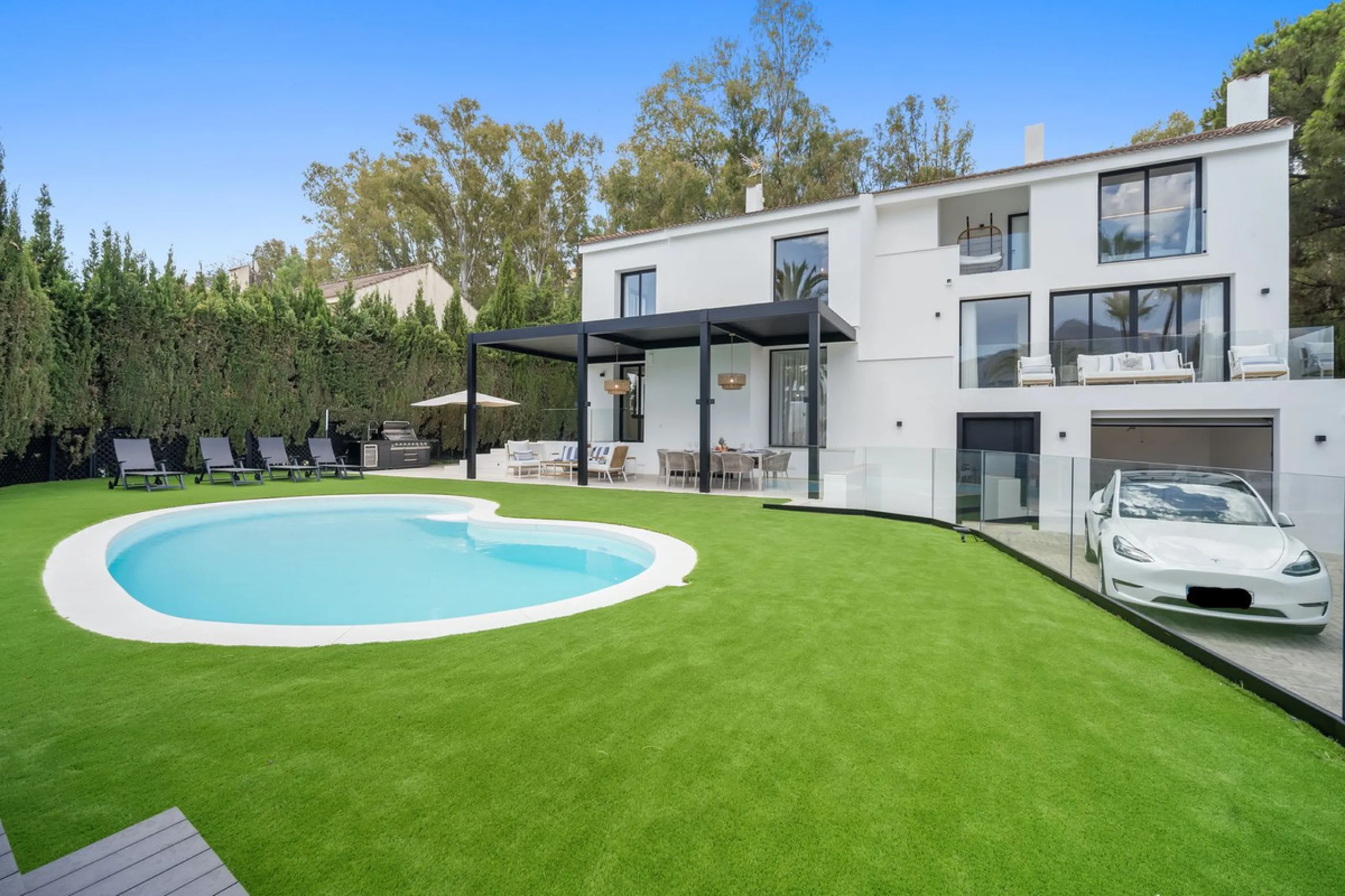Spectacular new villa in Nueva Andalucia
