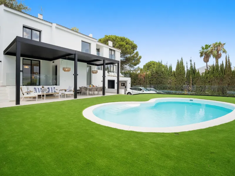 Spectacular new villa in Nueva Andalucia
