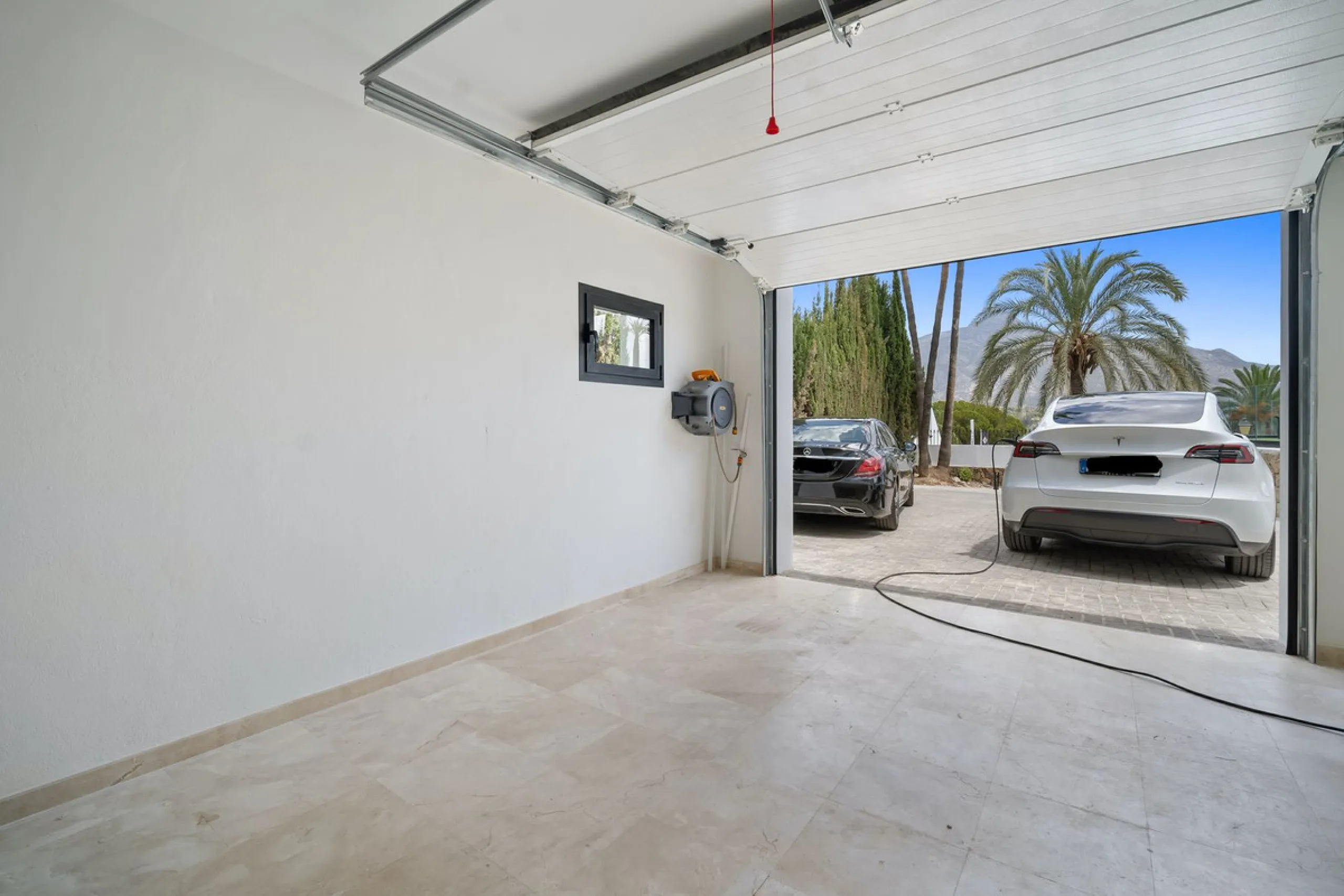 Spectacular new villa in Nueva Andalucia