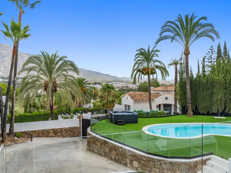 Spectacular new villa in Nueva Andalucia