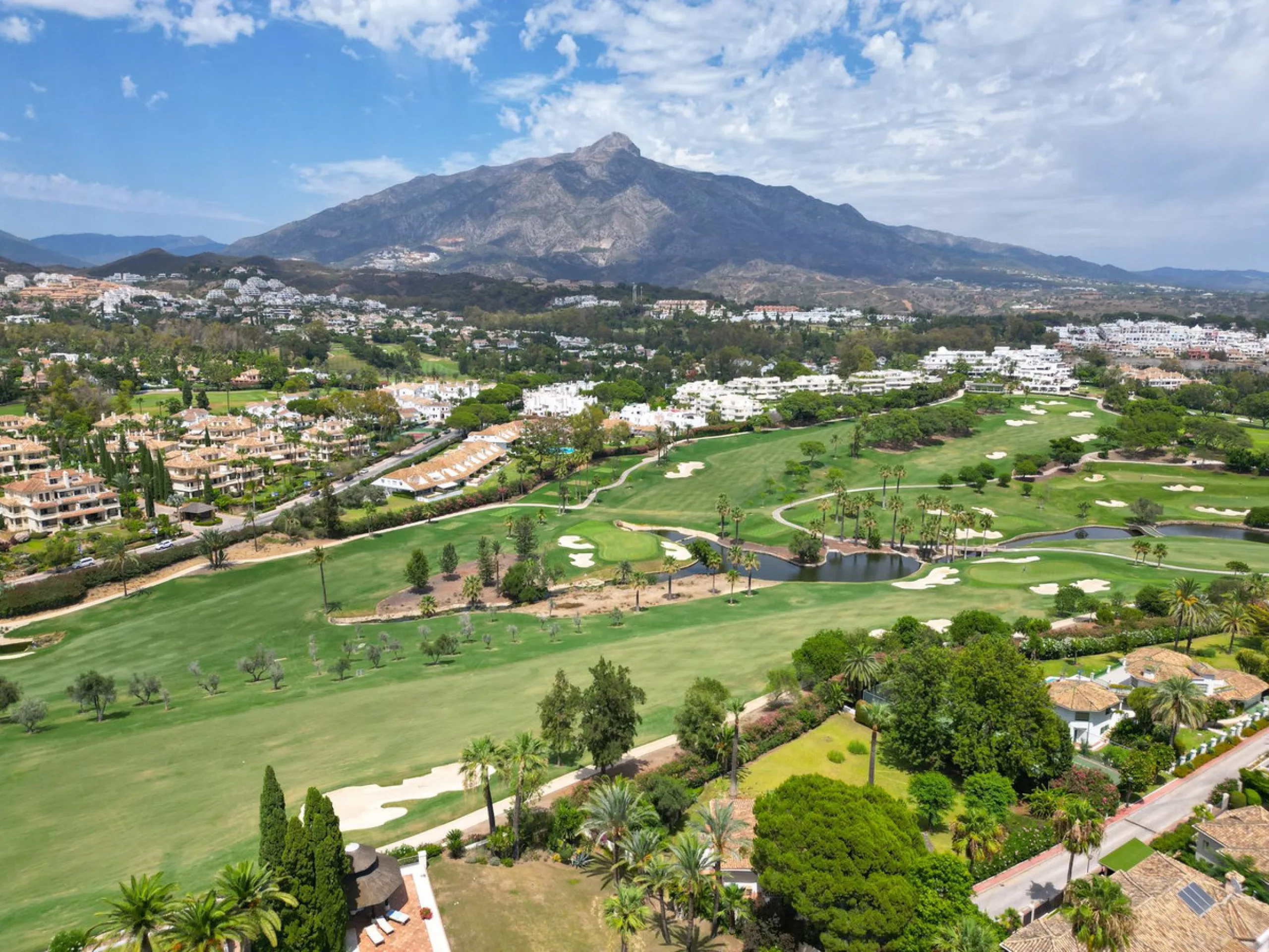 Spectacular new villa in Nueva Andalucia