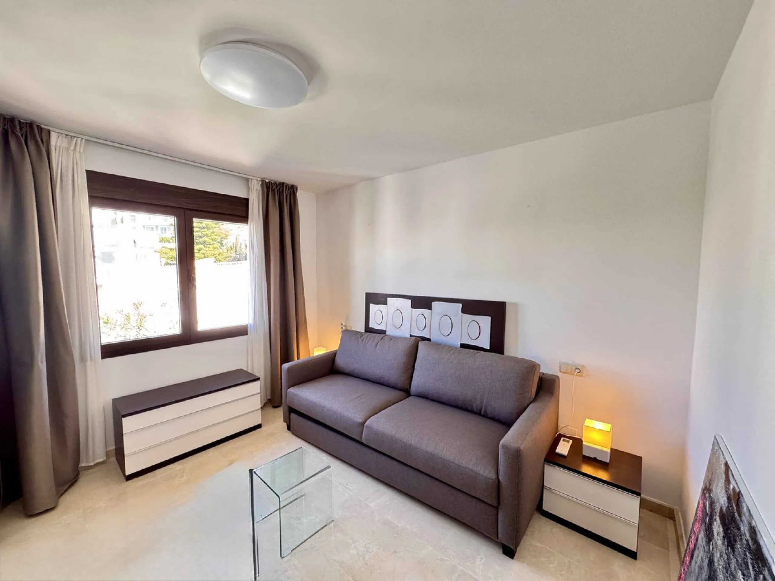 House - Detached Villa в продаже в Mijas, Málaga. В доме 5 спален и 5 ванных комнат. Площадь дома 299 м². Площадь участка 530 м²