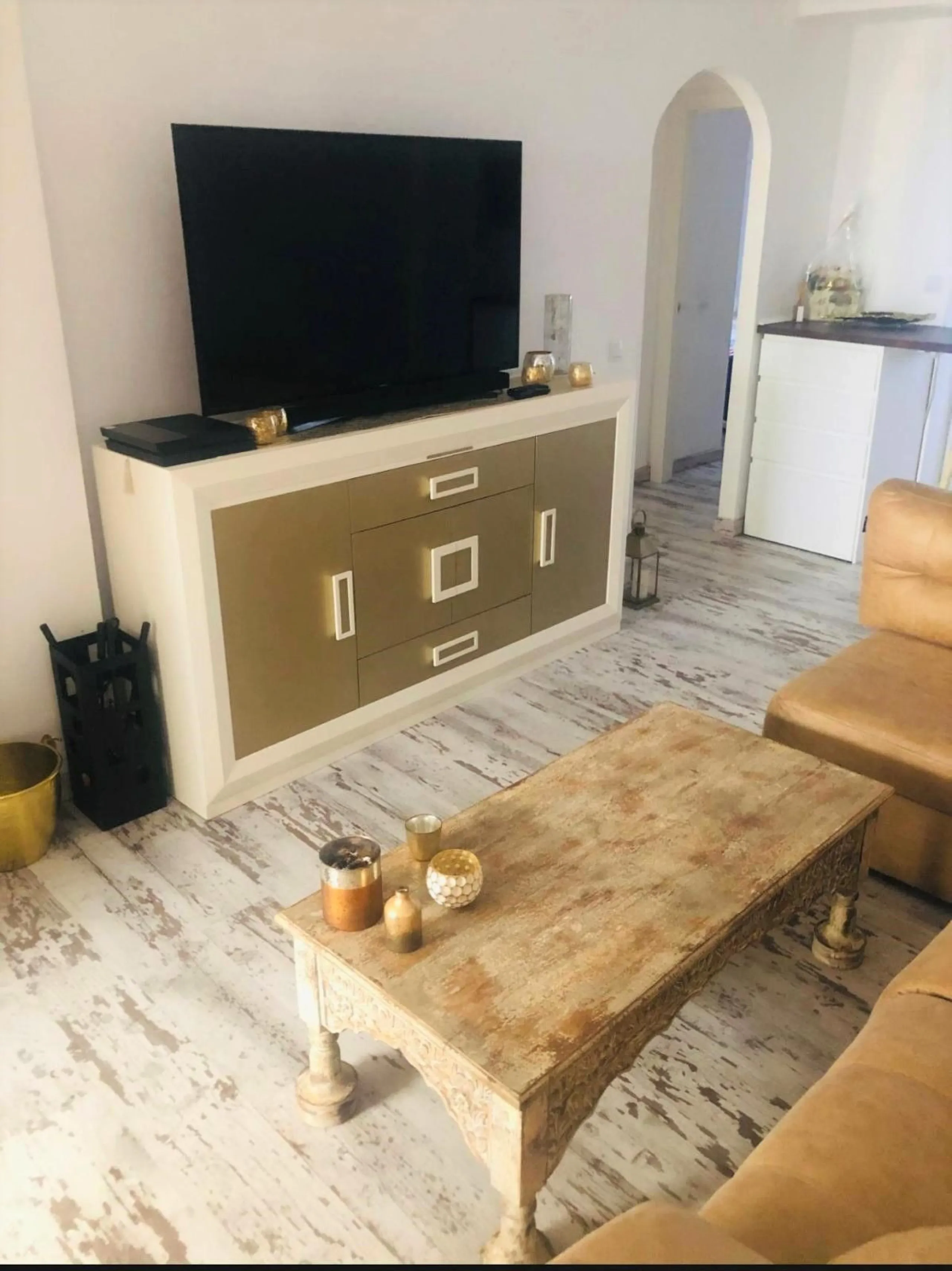BEAUTIFUL GROUND FLOOR APARTMENT IN NICE URBANIZATION IN CALAHONDA