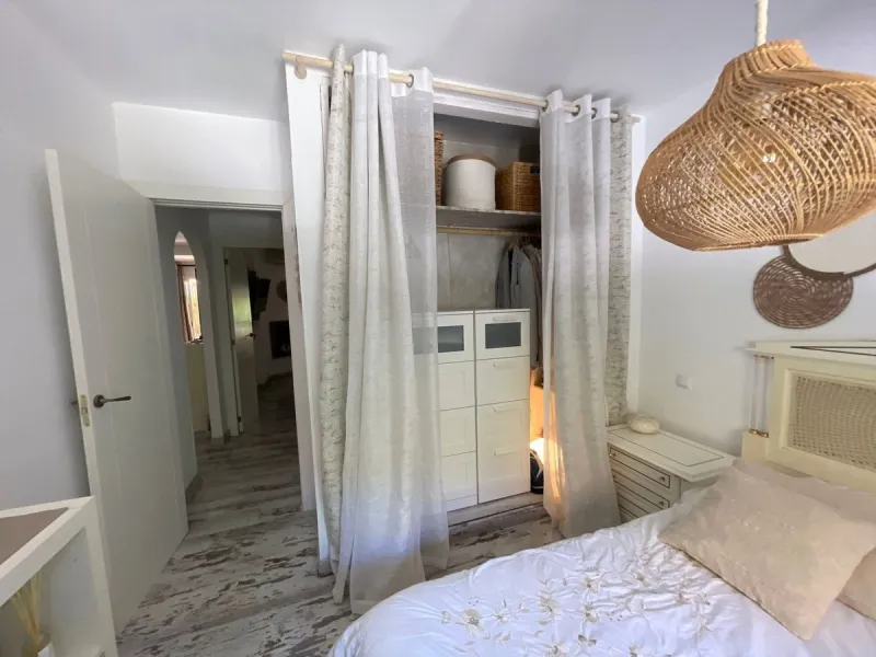 BEAUTIFUL GROUND FLOOR APARTMENT IN NICE URBANIZATION IN CALAHONDA