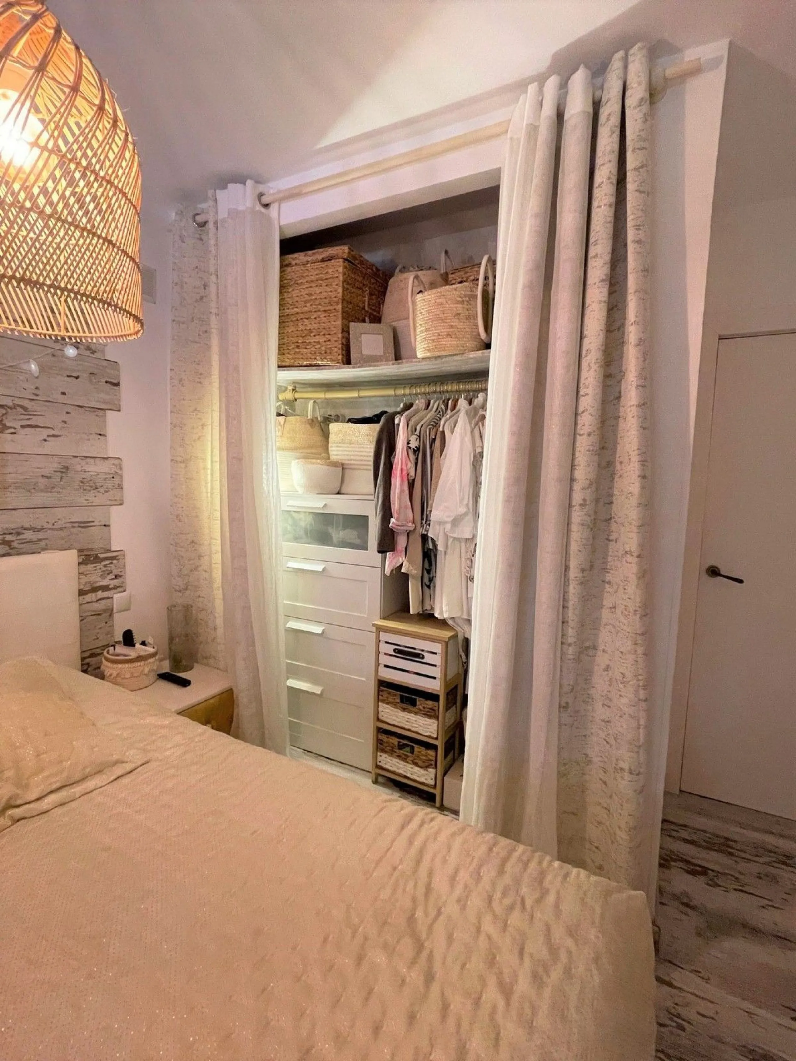 BEAUTIFUL GROUND FLOOR APARTMENT IN NICE URBANIZATION IN CALAHONDA
