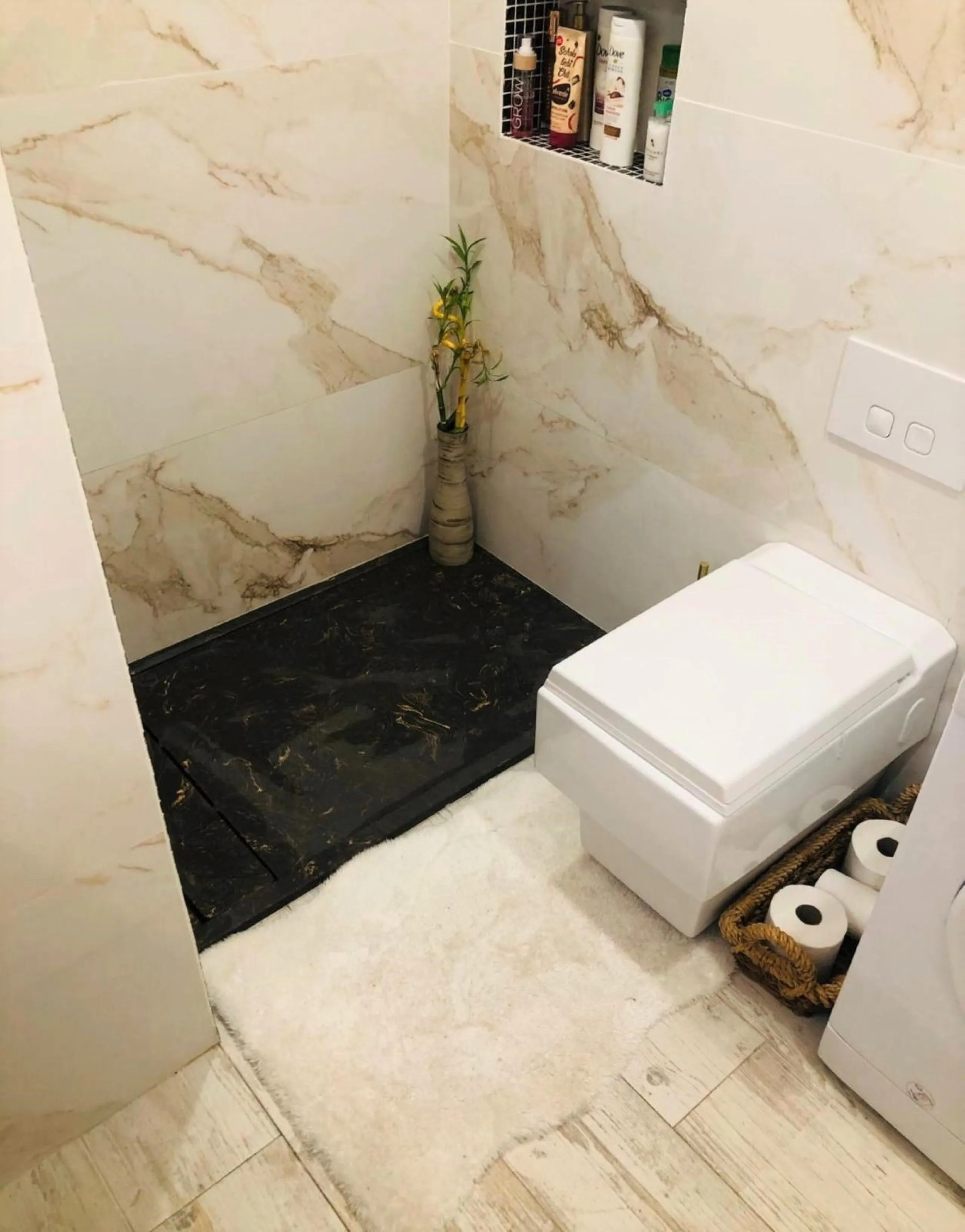 BEAUTIFUL GROUND FLOOR APARTMENT IN NICE URBANIZATION IN CALAHONDA