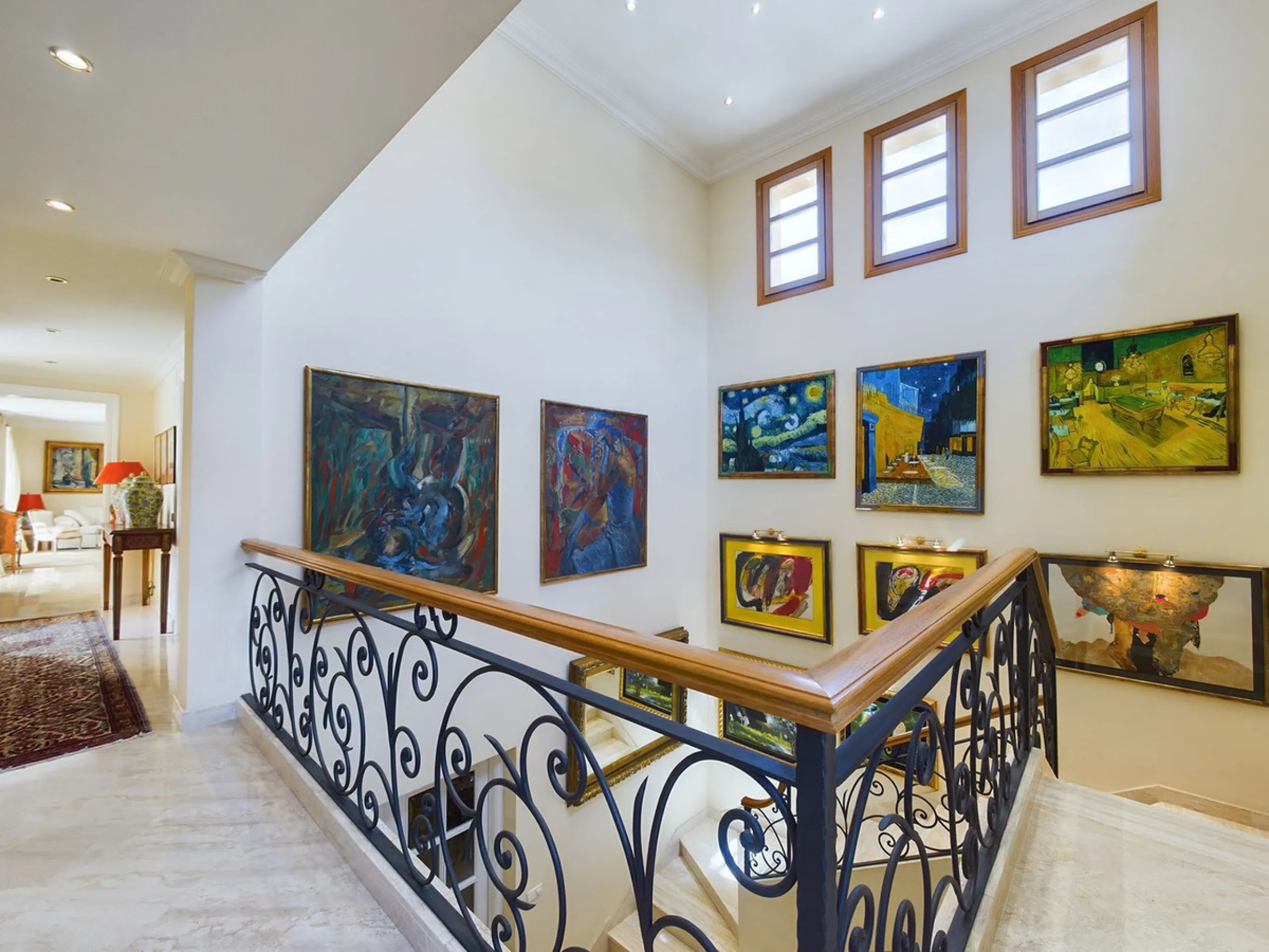 THIS STUNNING PROPERTY IS LOCATED IN THE HIGHLY SOUGHT AFTER ARE OF NUEVA ANDALUCIA.