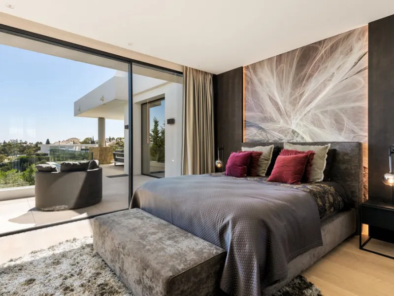 THE EPITOME OF STYLISH, LUXURY AND ELEGANT LIVING LOS FLAMINGOS MARBELLA