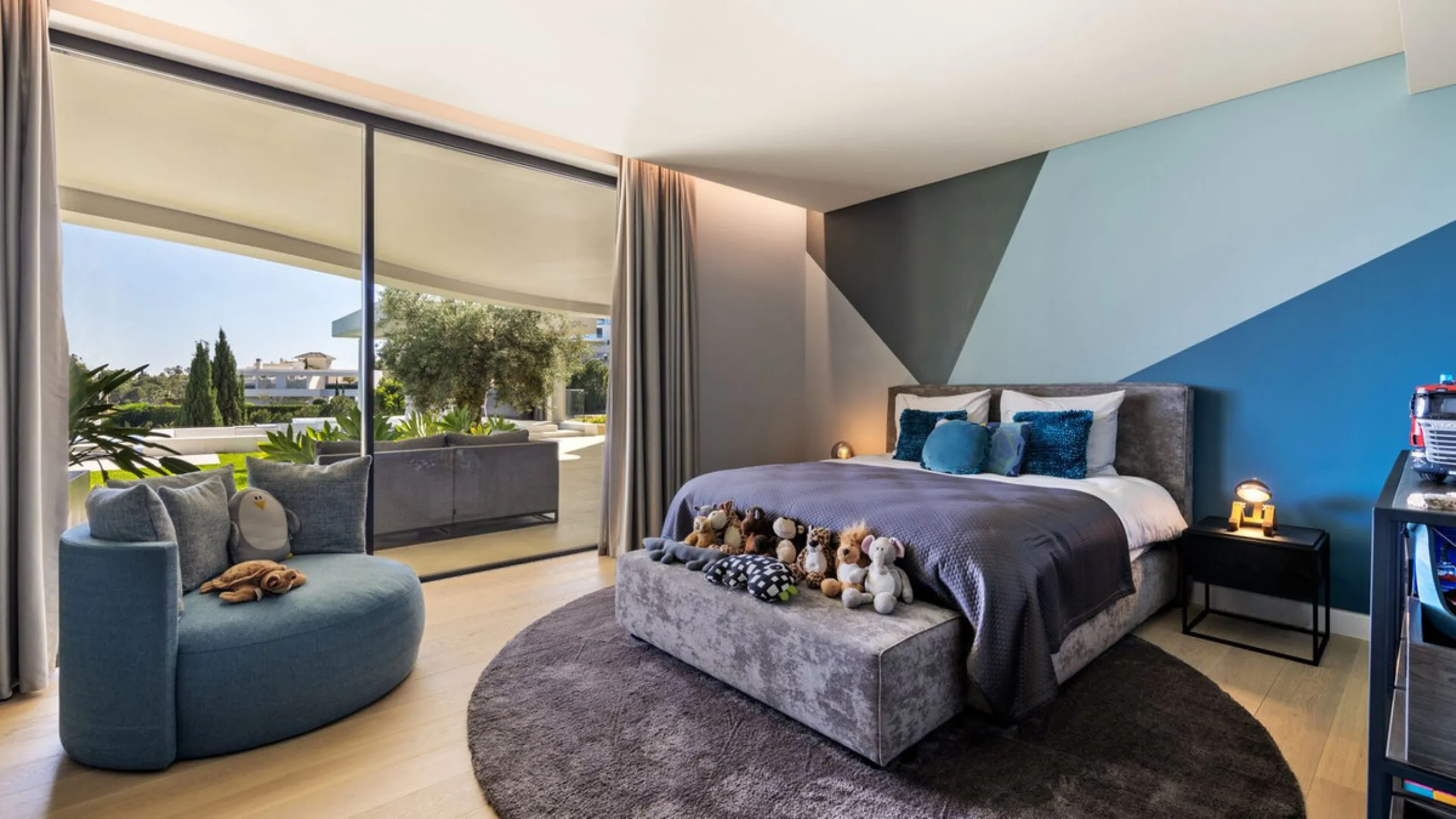 THE EPITOME OF STYLISH, LUXURY AND ELEGANT LIVING LOS FLAMINGOS MARBELLA