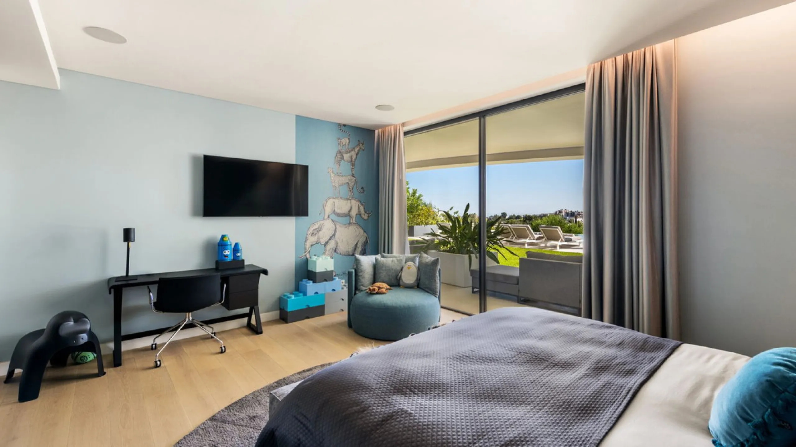 THE EPITOME OF STYLISH, LUXURY AND ELEGANT LIVING LOS FLAMINGOS MARBELLA
