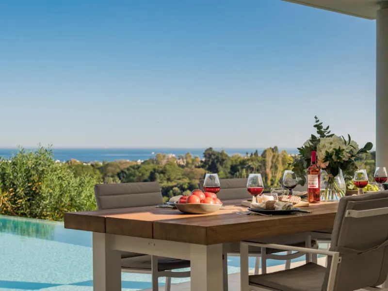 THE EPITOME OF STYLISH, LUXURY AND ELEGANT LIVING LOS FLAMINGOS MARBELLA