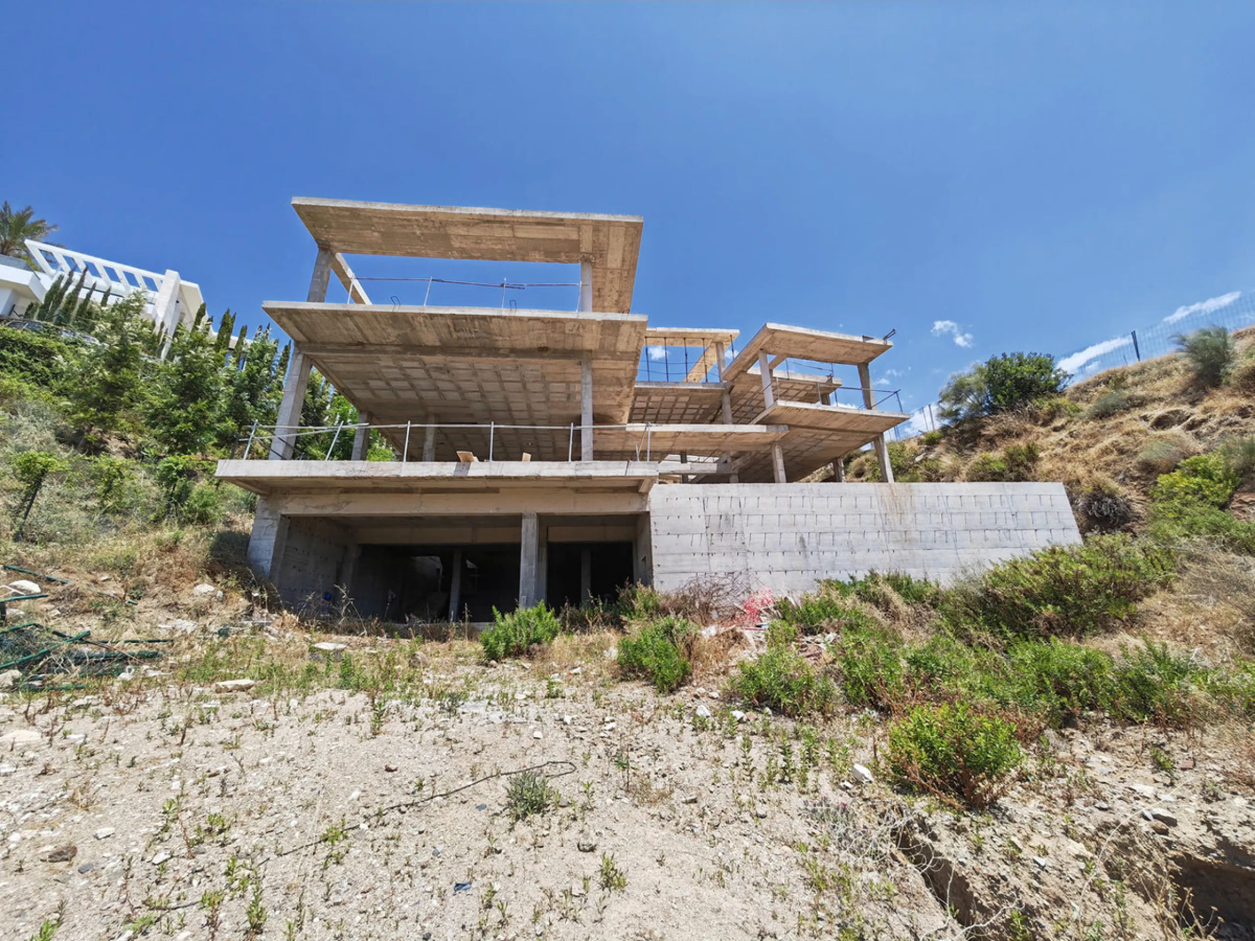 Plot - Land в продаже в Benahavís, Málaga. Площадь участка 2500 м²