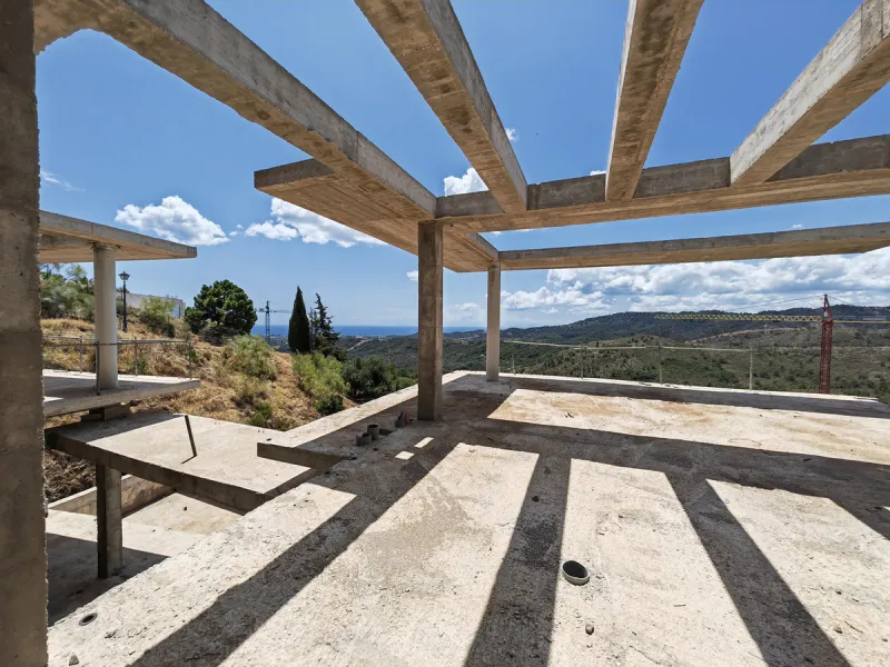 Plot - Land в продаже в Benahavís, Málaga. Площадь участка 2500 м²