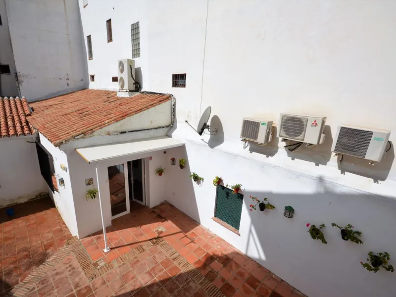 Attention investors. Historic home in the old town of Marbella.