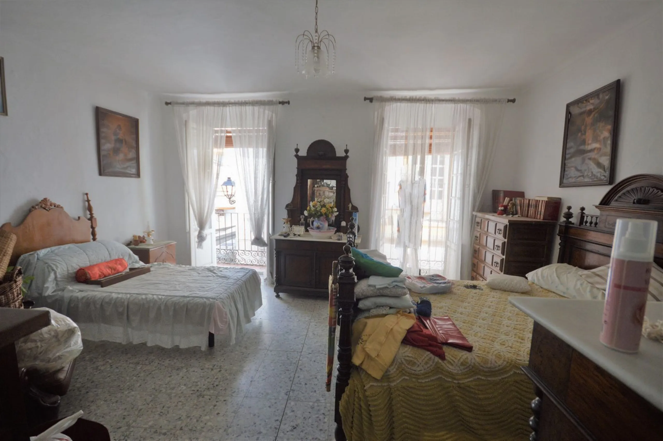 Attention investors. Historic home in the old town of Marbella.