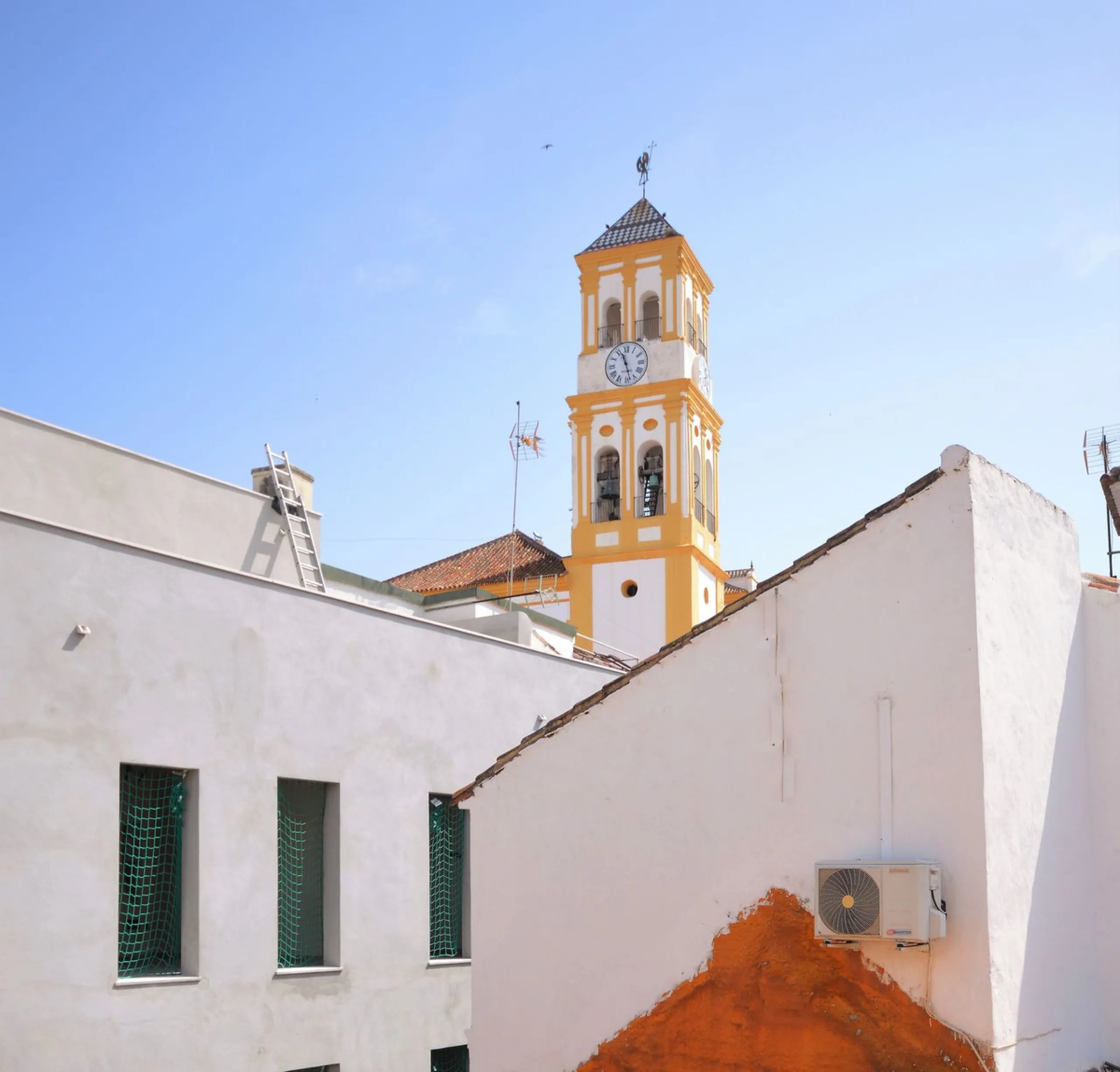 Attention investors. Historic home in the old town of Marbella.